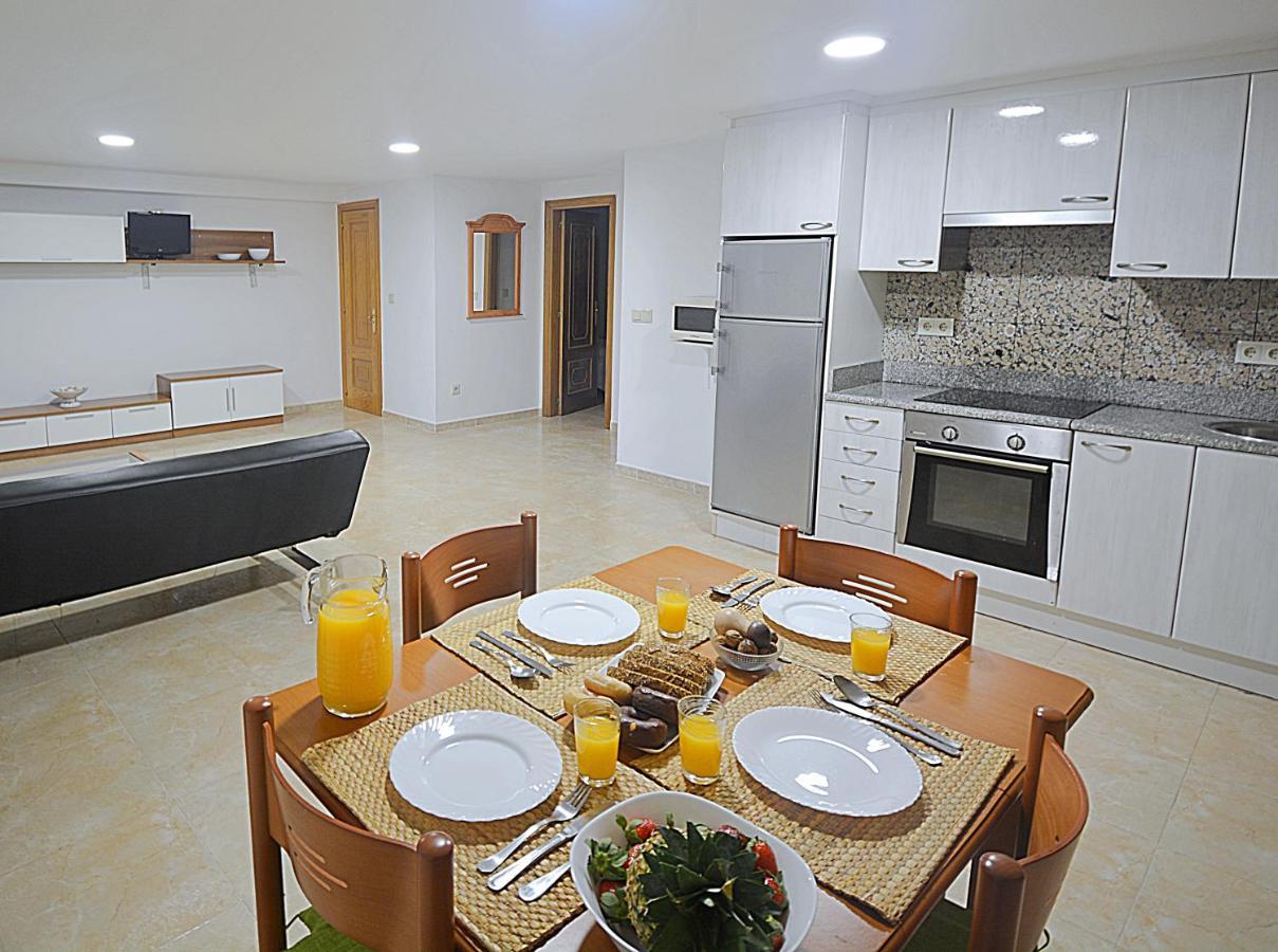 Apartamentos Playa Area Grande San Vicente do Grove Eksteriør billede