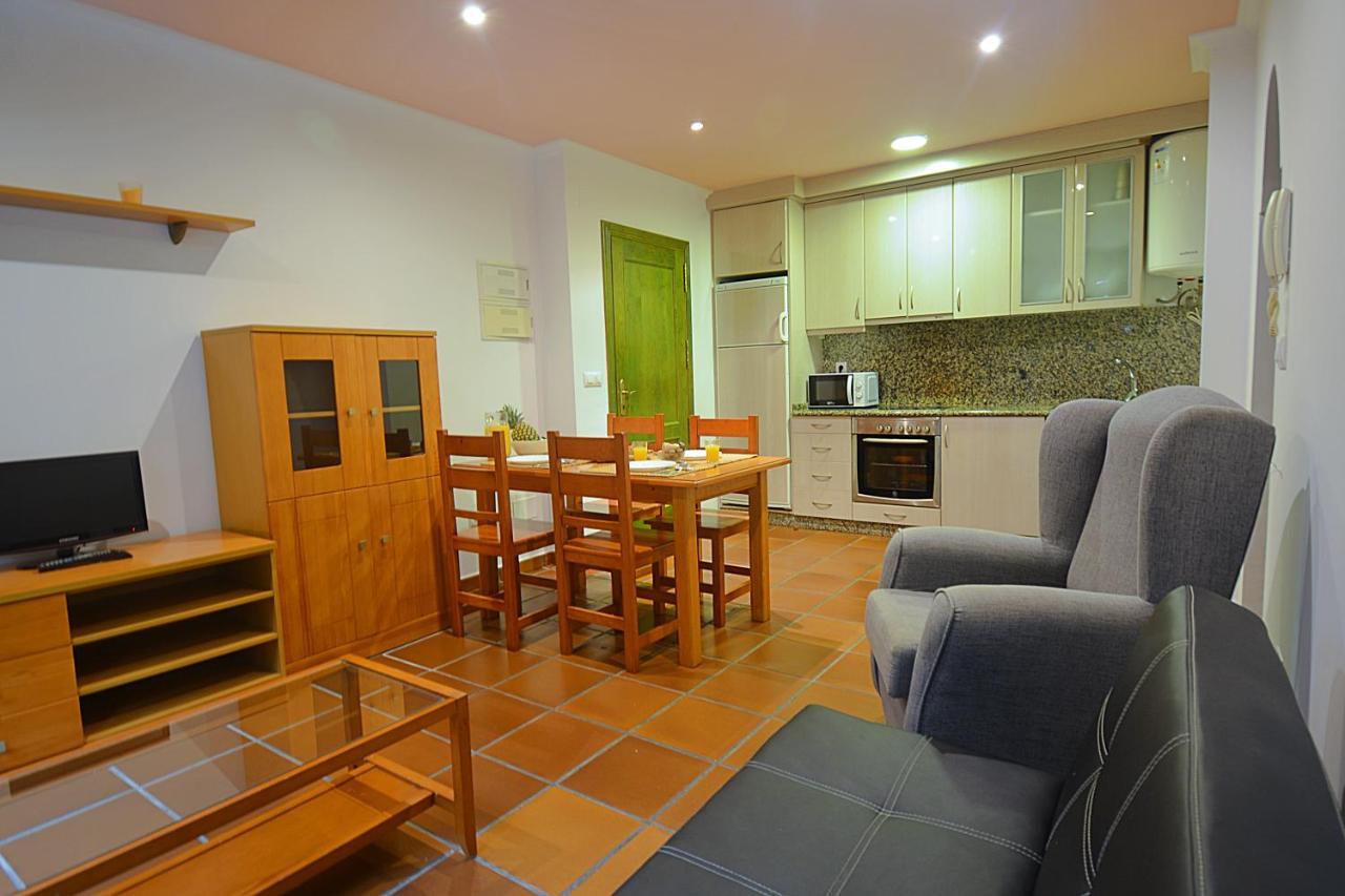 Apartamentos Playa Area Grande San Vicente do Grove Eksteriør billede