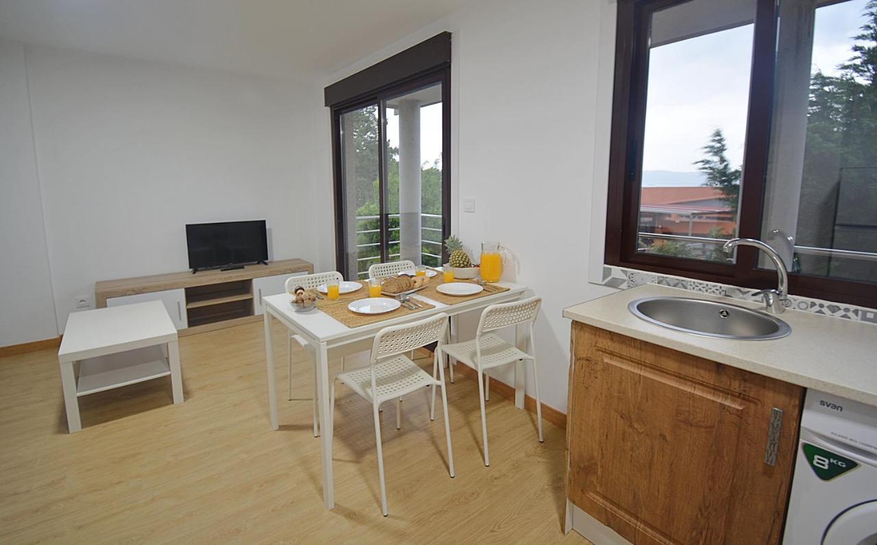 Apartamentos Playa Area Grande San Vicente do Grove Eksteriør billede
