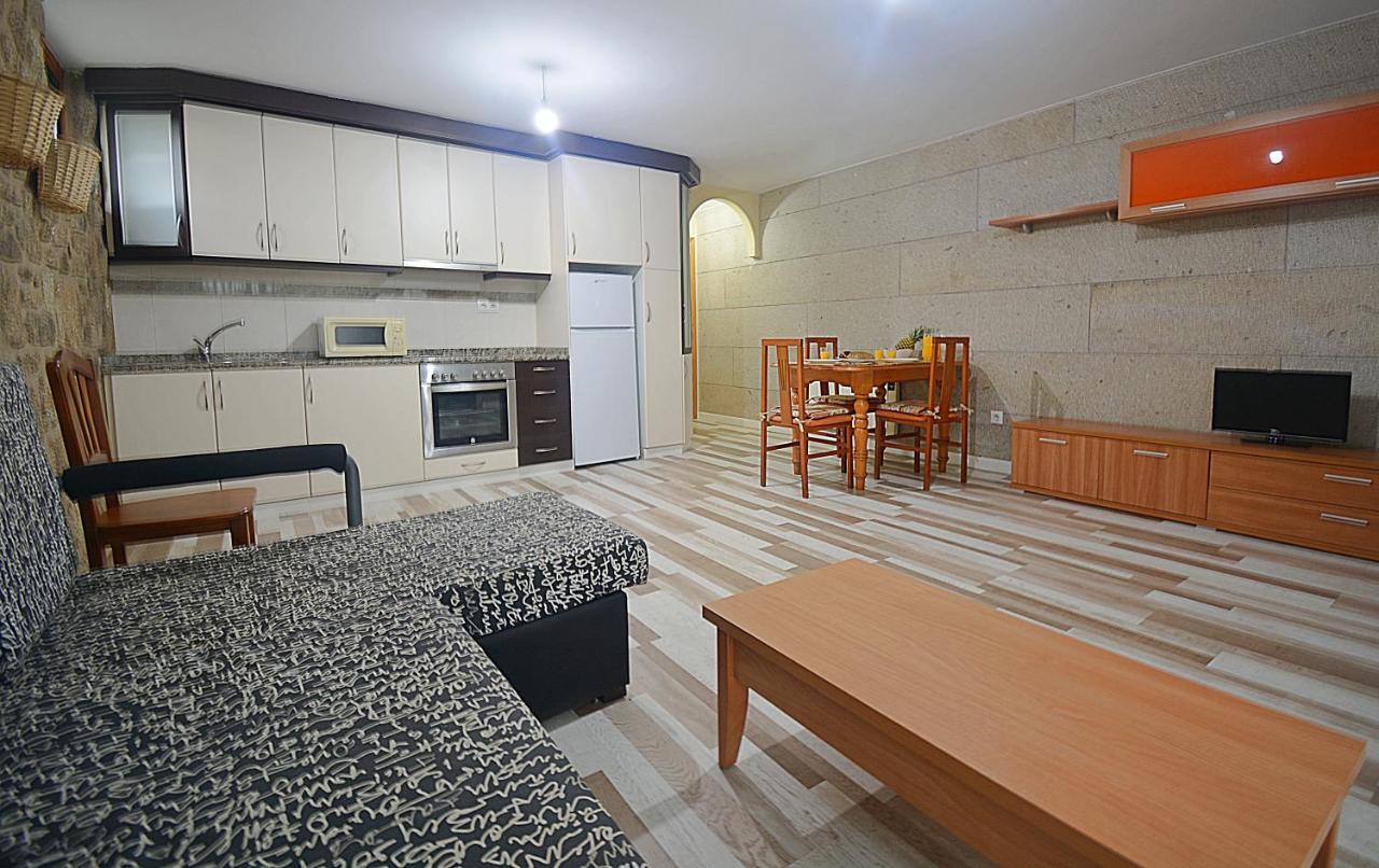 Apartamentos Playa Area Grande San Vicente do Grove Eksteriør billede